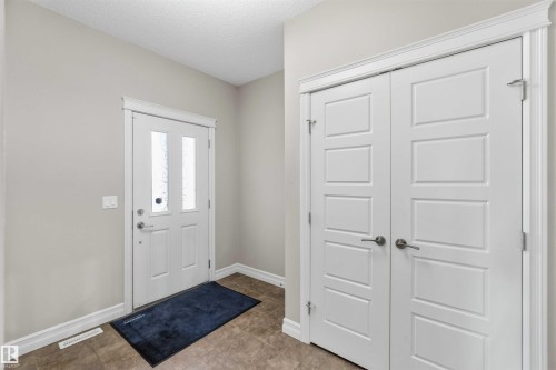 3683 8 Street, Edmonton, AB - Indoor Photo Showing Other Room