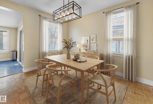 11212 75 Avenue, Edmonton, AB - Indoor Photo Showing Dining Room