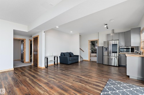 19003 Twp Rd 522, Rural Beaver County, AB - Indoor Photo Showing Kitchen