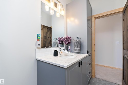 19003 Twp Rd 522, Rural Beaver County, AB - Indoor Photo Showing Bathroom
