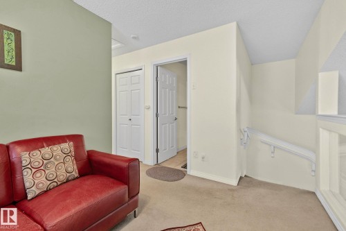 613 83 Street, Edmonton, AB - Indoor Photo Showing Other Room