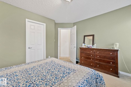 613 83 Street, Edmonton, AB - Indoor Photo Showing Bedroom