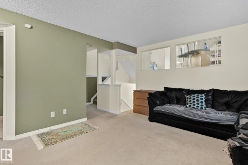613 83 Street, Edmonton, AB - Indoor Photo Showing Living Room