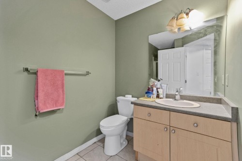 613 83 Street, Edmonton, AB - Indoor Photo Showing Bathroom