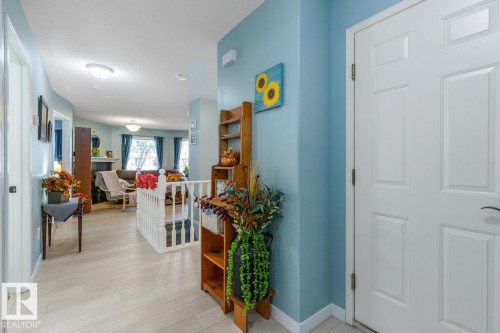 9 1850 Mill Woods Road E, Edmonton, AB - Indoor Photo Showing Other Room