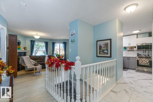 9 1850 Mill Woods Road E, Edmonton, AB - Indoor