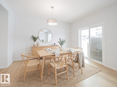 4631 Kinsella Landing, Edmonton, AB - Indoor Photo Showing Dining Room