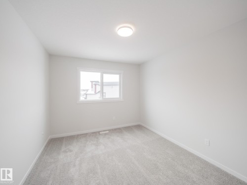4631 Kinsella Landing, Edmonton, AB - Indoor Photo Showing Other Room