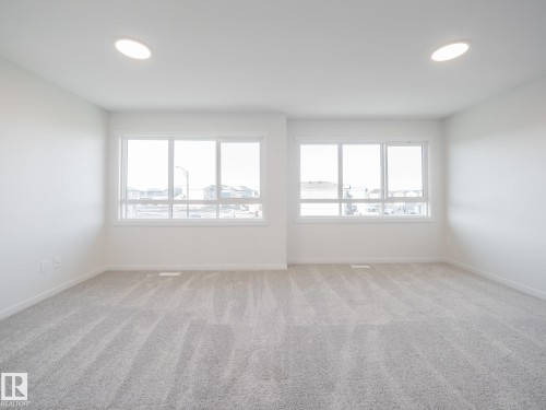 4625 Kinsella Landing, Edmonton, AB - Indoor Photo Showing Other Room