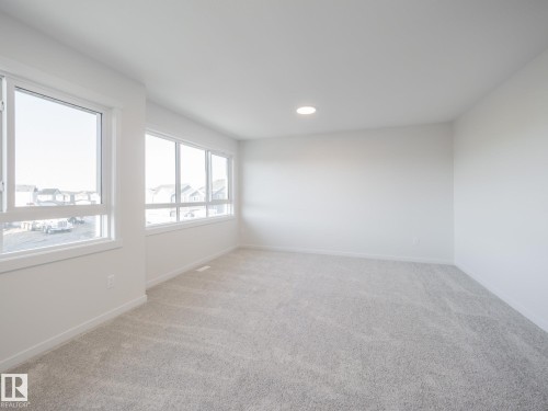 4625 Kinsella Landing, Edmonton, AB - Indoor Photo Showing Other Room