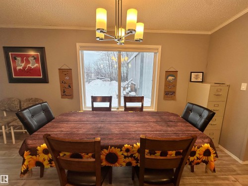 61211 Rge Road 265, Rural Westlock County, AB - Indoor Photo Showing Dining Room