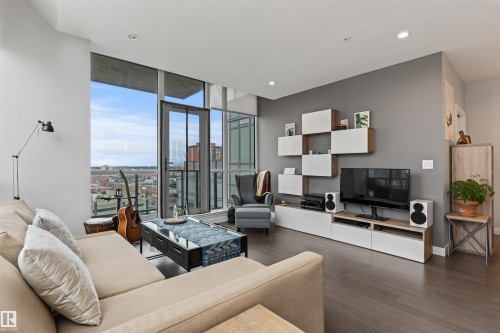 1107 10238 103 Street, Edmonton, AB - Indoor Photo Showing Living Room