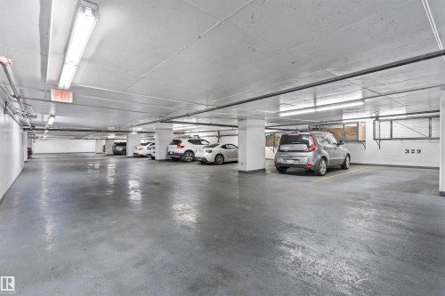 1107 10238 103 Street, Edmonton, AB - Indoor Photo Showing Garage