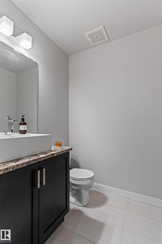 1107 10238 103 Street, Edmonton, AB - Indoor Photo Showing Bathroom