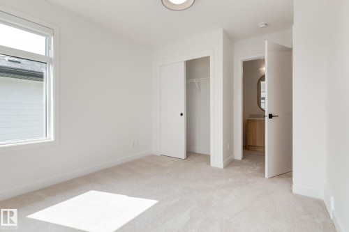 40 16231 19 Avenue, Edmonton, AB - Indoor Photo Showing Other Room
