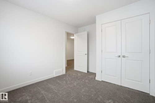 19 5122 213A Street, Edmonton, AB - Indoor Photo Showing Other Room