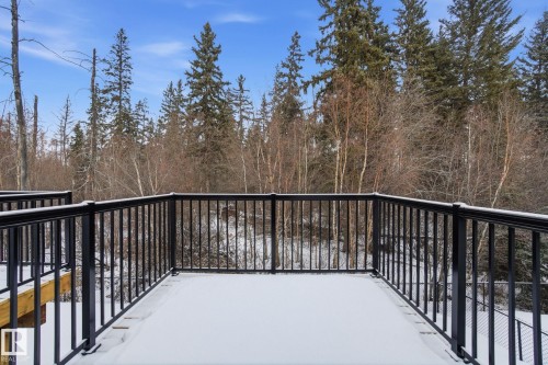 19 5122 213A Street, Edmonton, AB - Outdoor