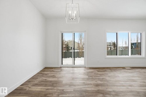 5 5122 213A Street Nw, Edmonton, AB - Indoor Photo Showing Other Room