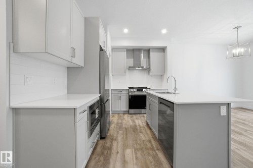 64 5122 213A Street, Edmonton, AB - Indoor Photo Showing Kitchen With Upgraded Kitchen