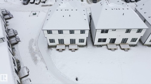 61 5122 213A Street, Edmonton, AB - Outdoor