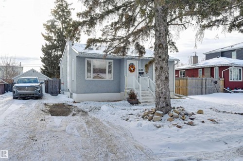 View of bungalow-style home - 15401 95 Avenue, Edmonton, AB - Outdoor
