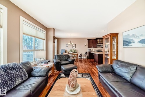 127 Keyport Circle, Leduc, AB - Indoor Photo Showing Living Room