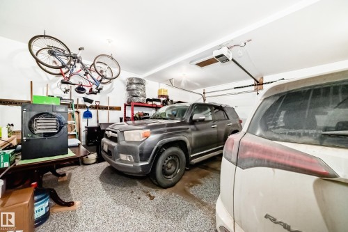 127 Keyport Circle, Leduc, AB - Indoor Photo Showing Garage