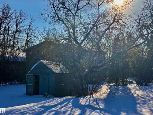 5216 50 Avenue, Therien, AB - Outdoor