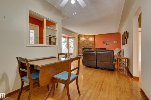 9725 143 Street, Edmonton, AB - Indoor