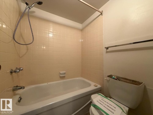 201 10111 160 Street, Edmonton, AB - Indoor Photo Showing Bathroom