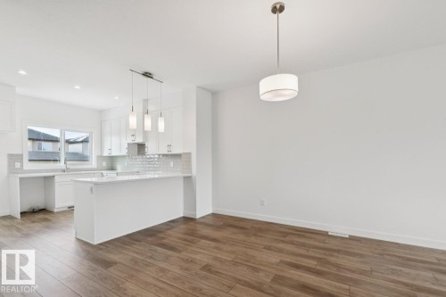 205 Wattle Road, Leduc, AB - Indoor Photo Showing Kitchen