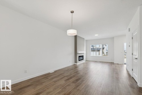 205 Wattle Road, Leduc, AB - Indoor