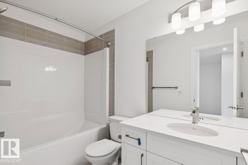 205 Wattle Road, Leduc, AB - Indoor Photo Showing Bathroom