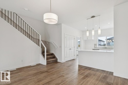 205 Wattle Road, Leduc, AB - Indoor Photo Showing Other Room