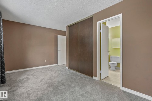 6411 12 Avenue, Edmonton, AB - Indoor Photo Showing Other Room