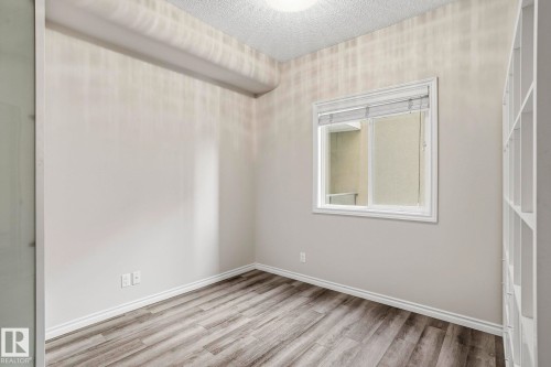 402 10235 112 Street, Edmonton, AB - Indoor Photo Showing Other Room