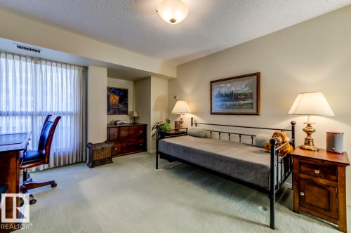 1403 11503 100 Avenue, Edmonton, AB - Indoor Photo Showing Bedroom