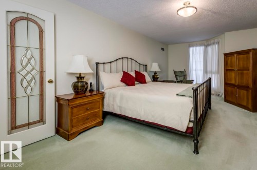 1403 11503 100 Avenue, Edmonton, AB - Indoor Photo Showing Bedroom