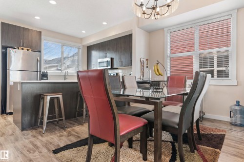 43 903 Crystallina Nera Way, Edmonton, AB - Indoor Photo Showing Dining Room