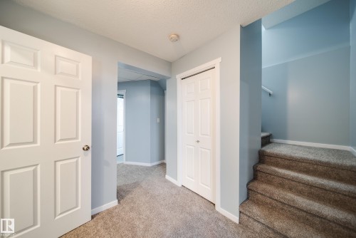 124 Southfork Road, Leduc, AB - Indoor Photo Showing Other Room