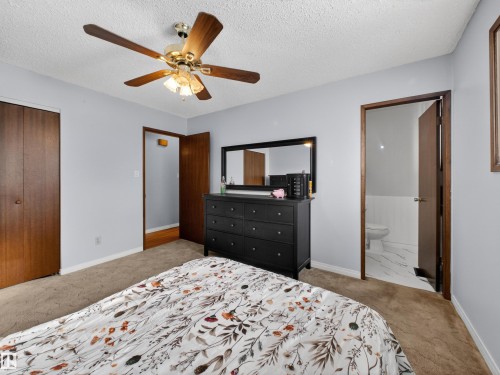 3 Fallhaven Place, St. Albert, AB - Indoor Photo Showing Bedroom