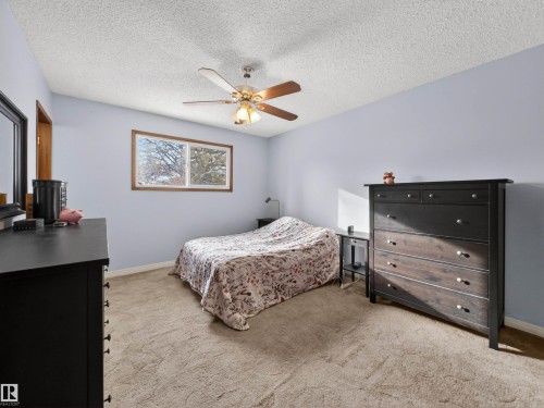 3 Fallhaven Place, St. Albert, AB - Indoor Photo Showing Bedroom