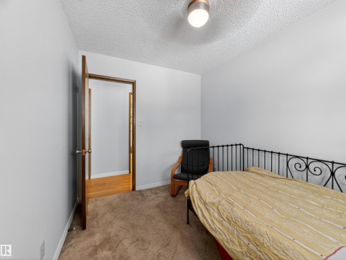 3 Fallhaven Place, St. Albert, AB - Indoor Photo Showing Bedroom