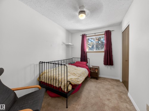 3 Fallhaven Place, St. Albert, AB - Indoor Photo Showing Bedroom