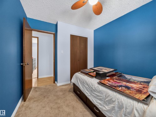 3 Fallhaven Place, St. Albert, AB - Indoor Photo Showing Bedroom