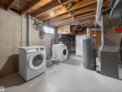 3 Fallhaven Place, St. Albert, AB - Indoor Photo Showing Laundry Room