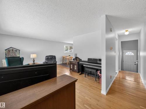 3 Fallhaven Place, St. Albert, AB - Indoor