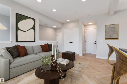 41 16231 19 Avenue, Edmonton, AB - Indoor Photo Showing Living Room