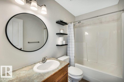 14 Dunfield Crescent, St. Albert, AB - Indoor Photo Showing Bathroom