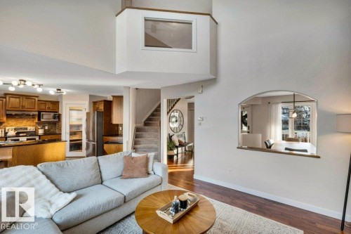 14 Dunfield Crescent, St. Albert, AB - Indoor Photo Showing Living Room